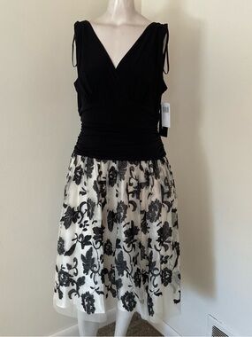 S.L. Fashions Black & White Floral V-Neck Midi Dress